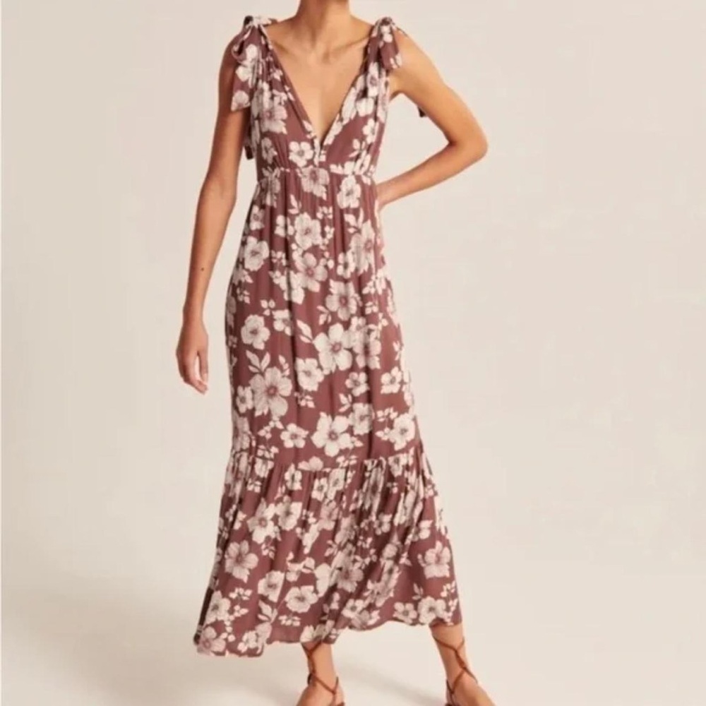 Abercrombie & Fitch Women's Burgundy and Red Dress - Picture 3 of 5
